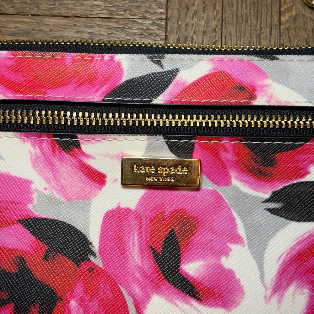 kate spade Floral Pink & Black Wristlet Clutch - Picture 2 of 5